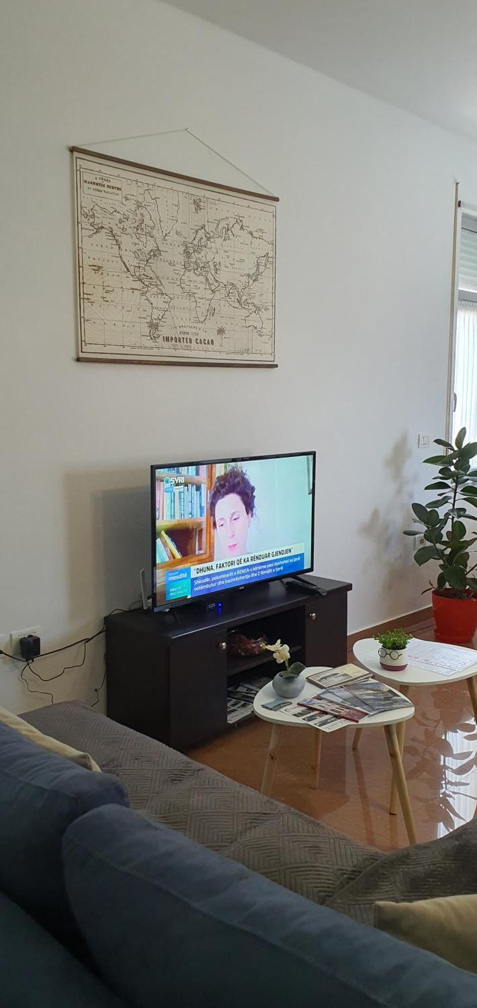 Center Apartment *